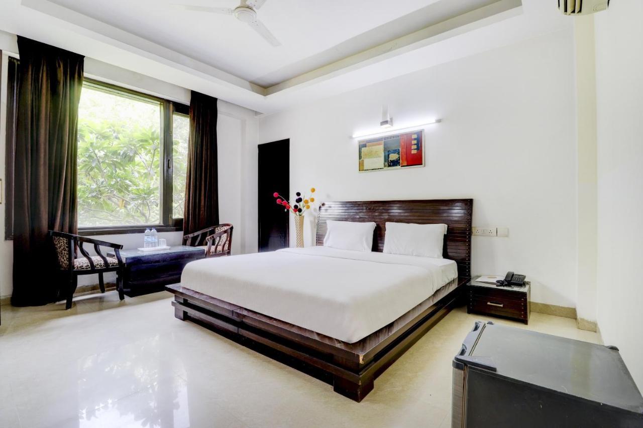 Dreamz Hospitality Gurgaon Hotel Exterior photo